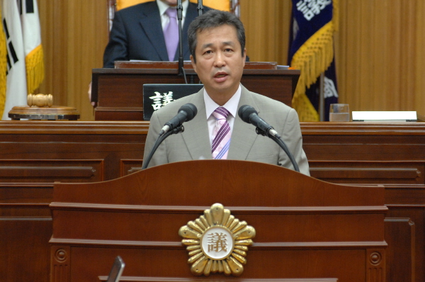 제8대 목포시의회 후반기 기획복지위원장 김영수 의원 선출 이미지(2)