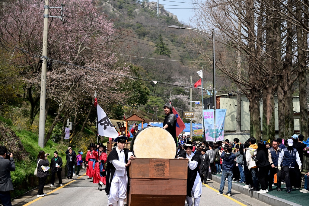 유달산 봄축제 퍼레이드 이미지(1)