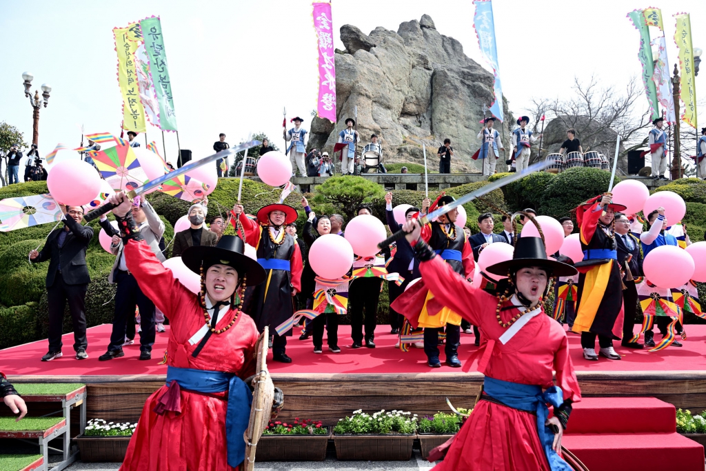 유달산 봄축제 퍼레이드 이미지(15)