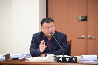 예산결산특별위원회(2025년도 목포시 예산안, 기금운용계획안) 심사 및 의결 대표이미지